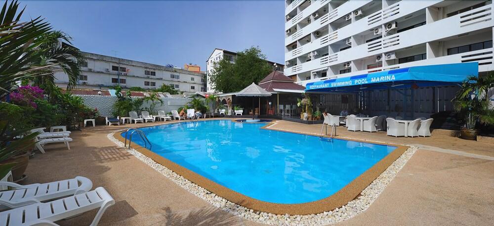 Marina Inn Pattaya - Tap to explore photos
