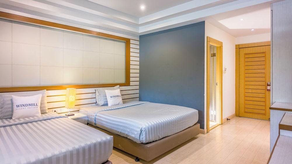 Windmill Resort Pattaya Room Type - Deluxe Cabin