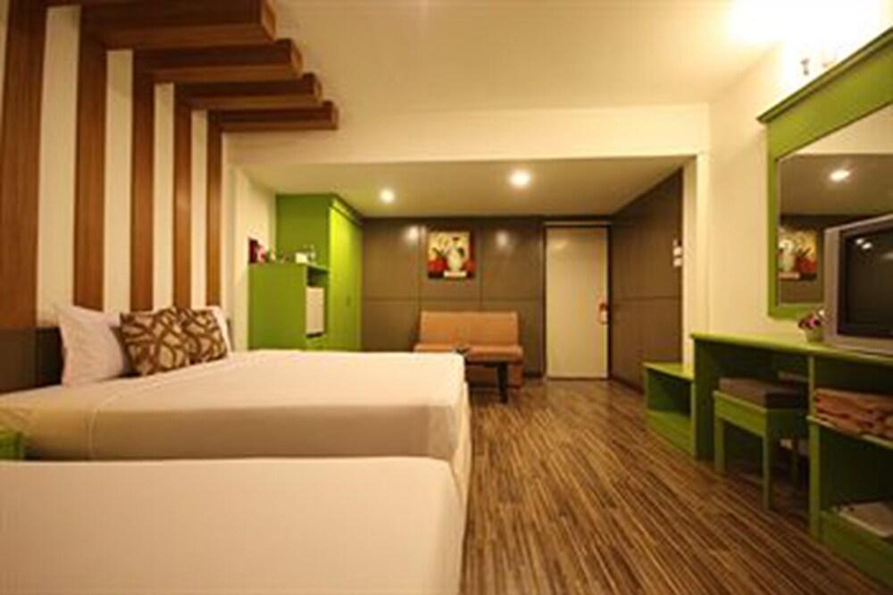 Windmill Resort Pattaya Room Type - Superior room