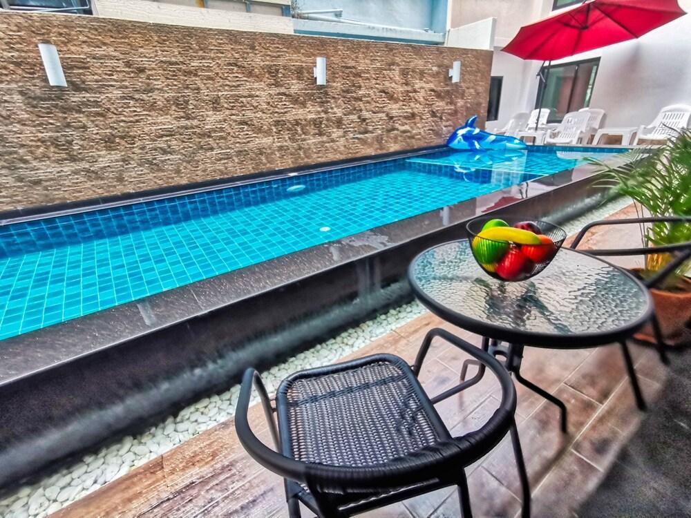 Scandia beach hotel Room Type - Superior Room, Pool Access