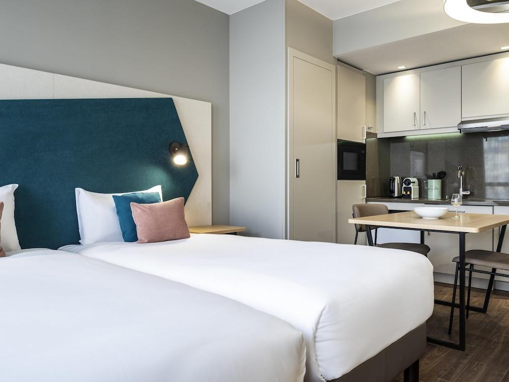 Aparthotel Adagio Paris Suresnes Longchamp Room Type - Studio, 2 Twin Beds