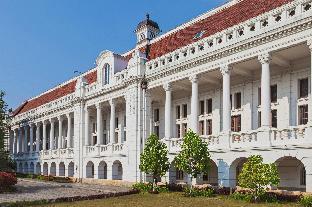 Aston Kemayoran City Hotel - Tap to explore photos