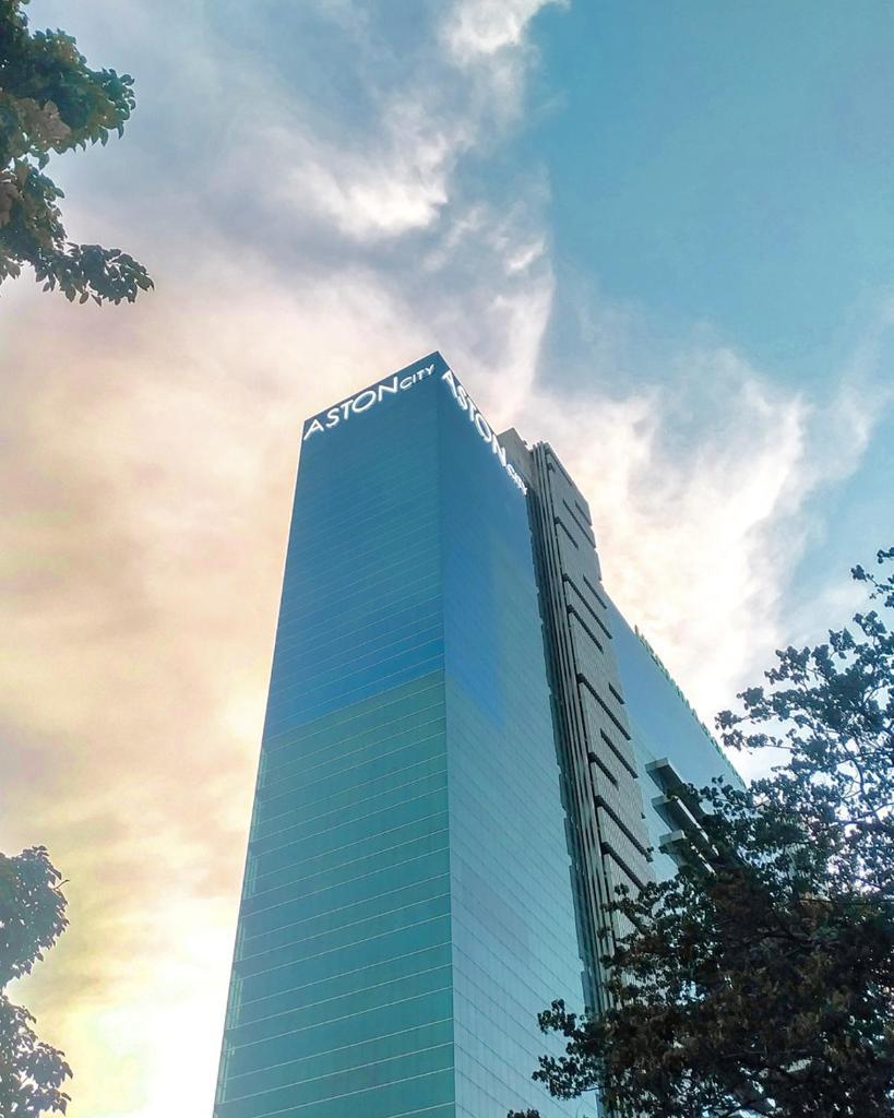 Aston Kemayoran City Hotel - Tap to explore photos