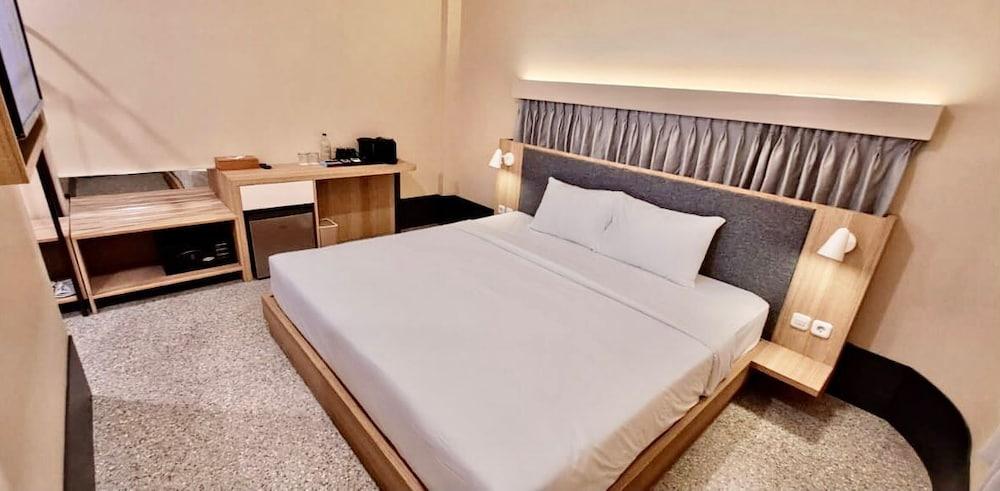 Liberta Hub Blok M Jakarta Room Type - Superior Room