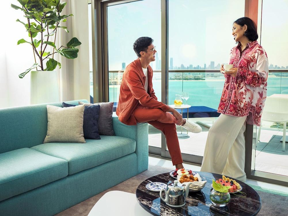 Th8 Palm Dubai Beach Resort Vignette Collection Room Type - 3 Bedroom Penthouse Suite