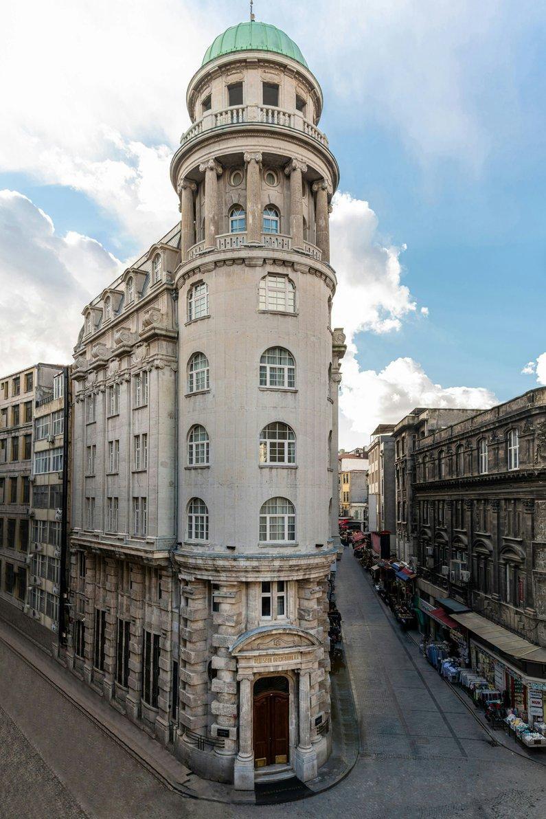 Orientbank Hotel Istanbul, Autograph Collection - Tap to explore photos
