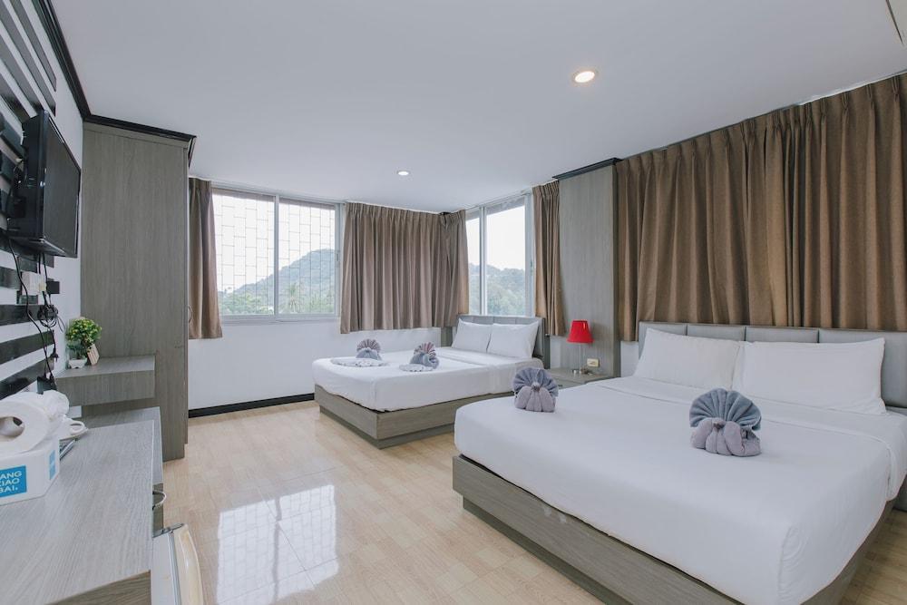 Royal Beach Residence Room Type - Standard Apartment, 3 Bedrooms (Rooftop)