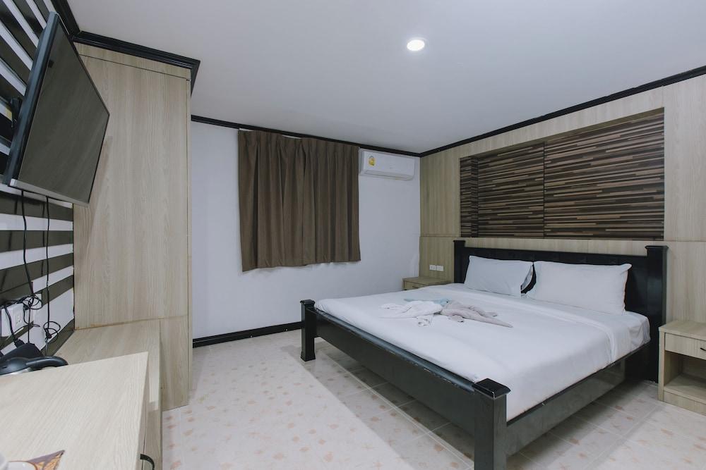 Royal Beach Residence Room Type - Standard Apartment, 2 Bedrooms, Kitchenette Royal Beach Residence Room Type - Standard Apartment, 2 Bedrooms, Kitchenette