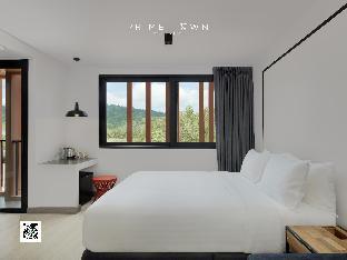 Prime Town - Posh & Port Hotel Phuket Room Type -  Superior Room with Mountain View
