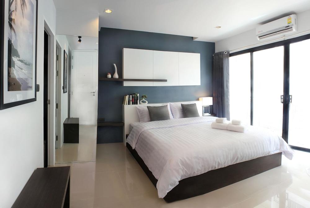 The Artist House Room Type - Superior Room