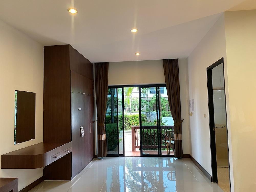 Rawai Grand House Room Type - Grand Superior Room