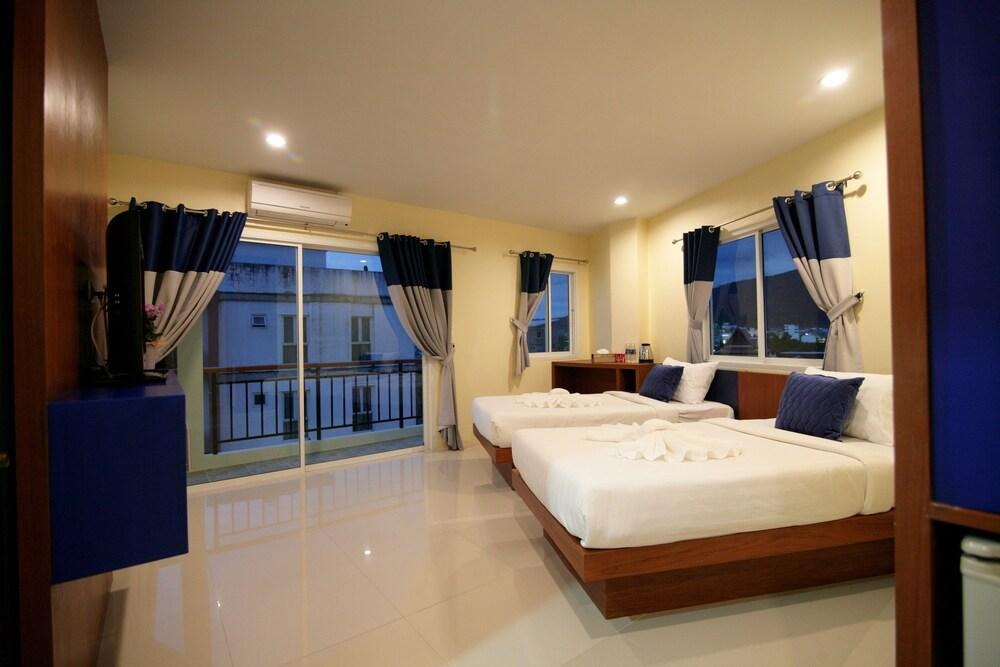 Calypso Patong Hotel Room Type - Twin Room
