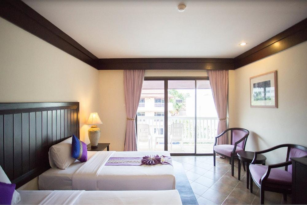 Kata Poolside Resort Room Type - Superior Room