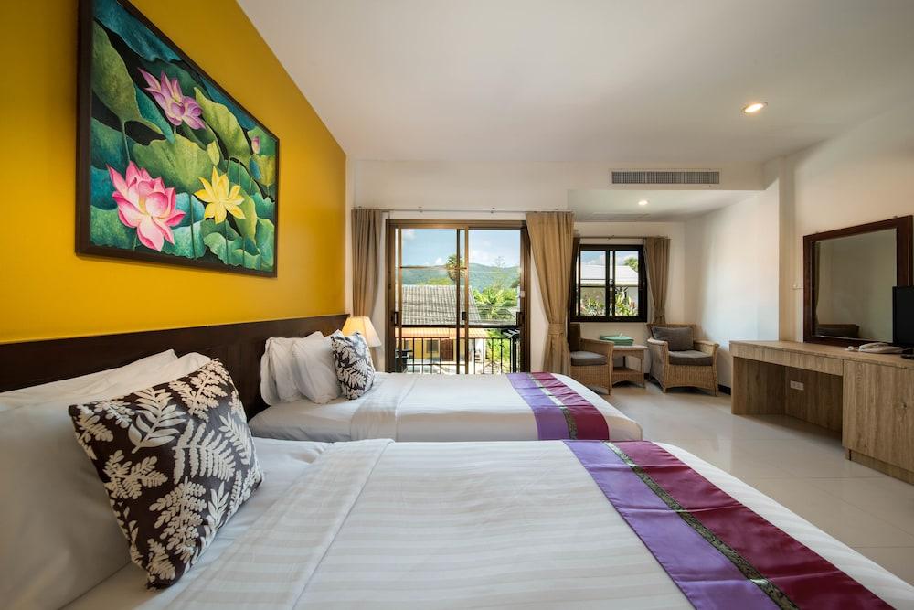 Kamala Beachfront Apartment Room Type - One-Bedroom Apartment Kamala Beachfront Apartment Room Type - One-Bedroom Apartment