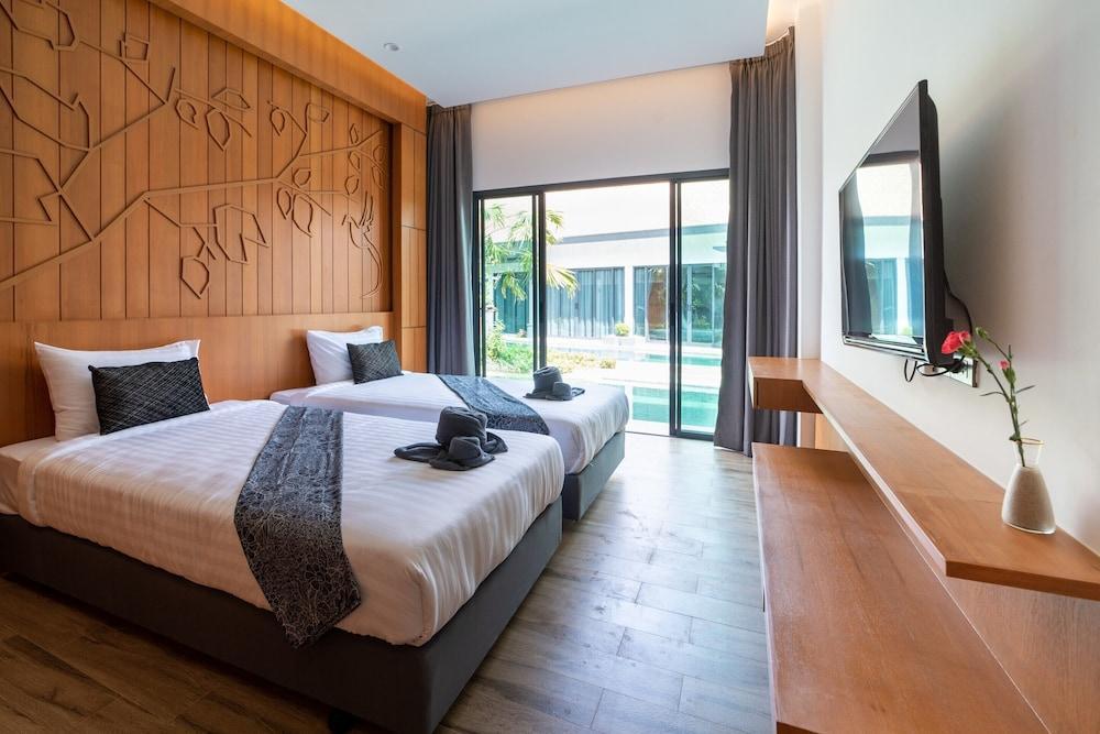 TAJH Pool Villas Room Type - Deluxe Pool Access TAJH Pool Villas Room Type - Deluxe Pool Access