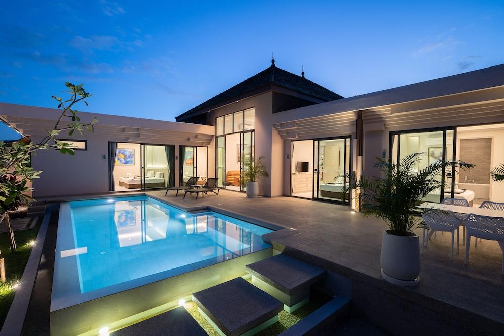 Gold Chariot Pool Villa Room Type - Two Bedrooms Private Pool Villa Gold Chariot Pool Villa Room Type - Two Bedrooms Private Pool Villa