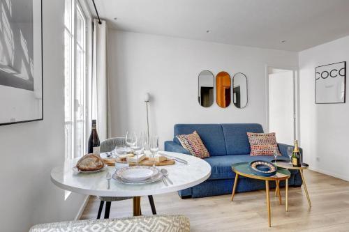 156 Suite Marlene - Superbe Appartement à Paris. - Tap to explore photos