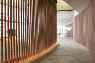 W Melbourne by Marriott - Tap to explore photos
