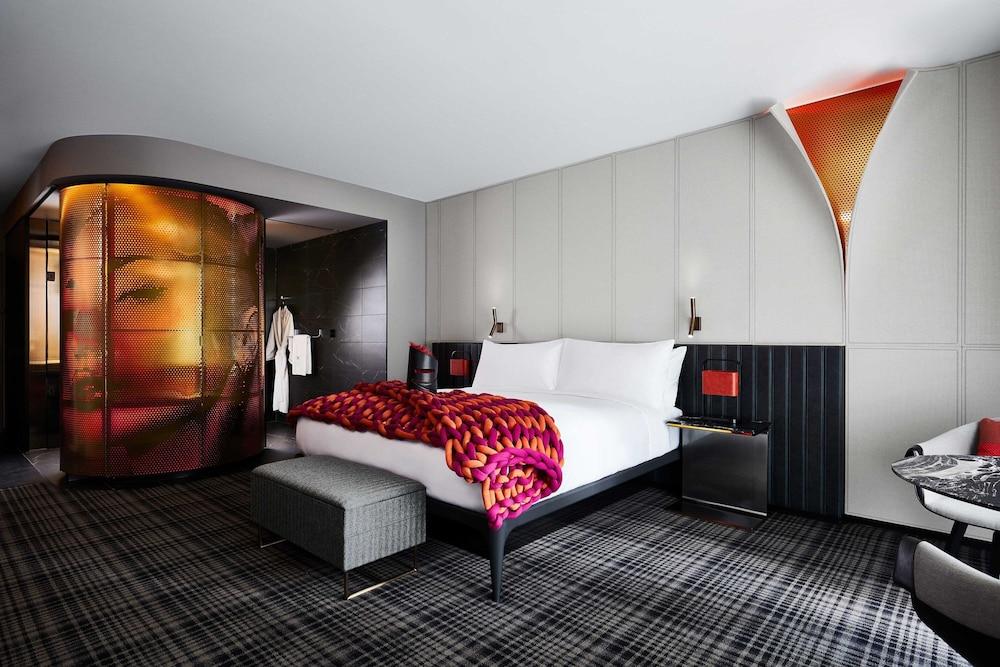 W Melbourne by Marriott Room Type - Superior Room, 1 King Bed, Non Smoking