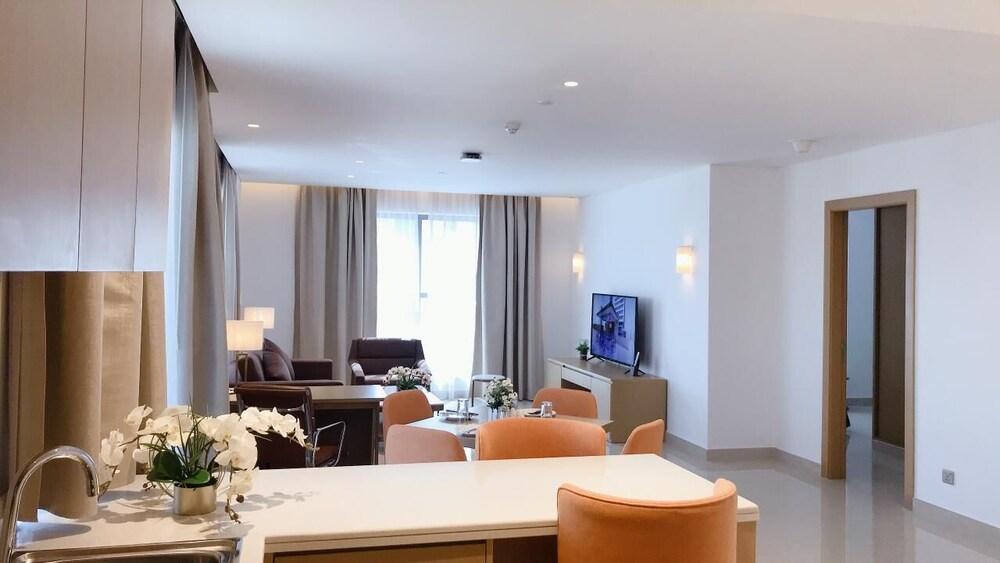 HE - Hotel Apartment Room Type - Premium One Bedroom Apartment
