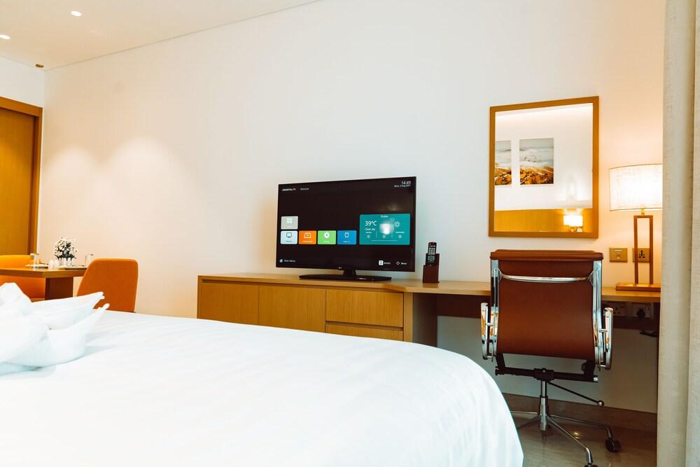 HE - Hotel Apartment Room Type - Deluxe King Studio Apartment