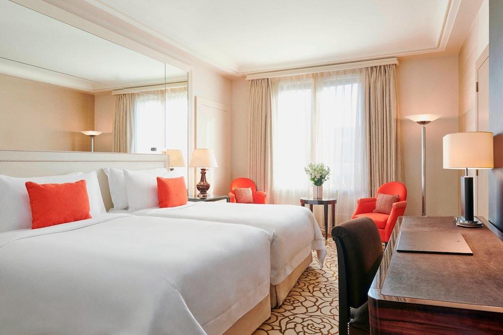 Prince de Galles, a Luxury Collection Hotel, Paris Room Type - Art Déco Deluxe Twin