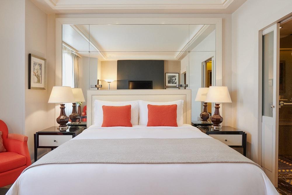 Prince de Galles, a Luxury Collection Hotel, Paris Room Type - Art Déco Deluxe Super King