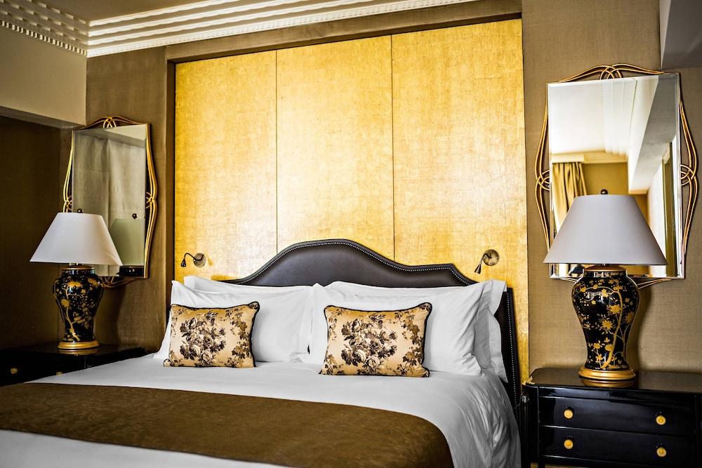 Prince de Galles, a Luxury Collection Hotel, Paris Room Type - Suite Or