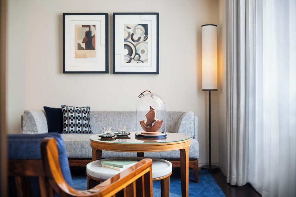 Mandarin Oriental Lutetia, Paris Room Type - Deluxe Suite