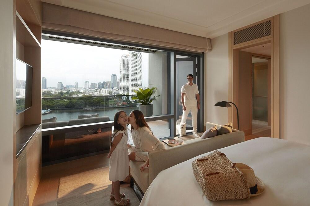 Capella Bangkok Room Type - River Suite King