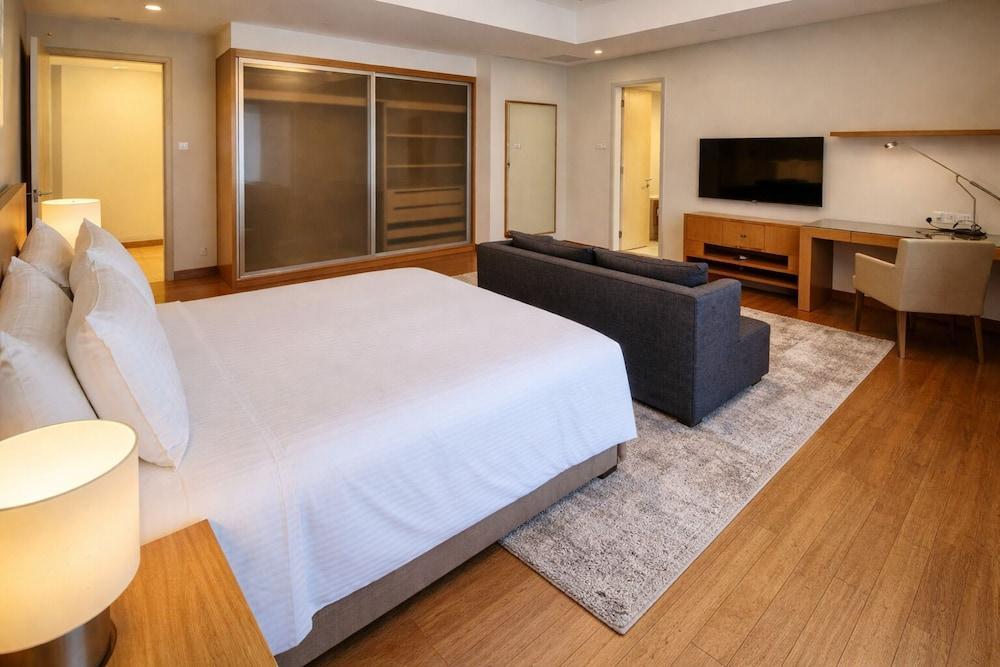 Cormar Suites Kuala Lumpur Room Type - SKY Penthouse Four-Bedroom Cormar Suites Kuala Lumpur Room Type - SKY Penthouse Four-Bedroom