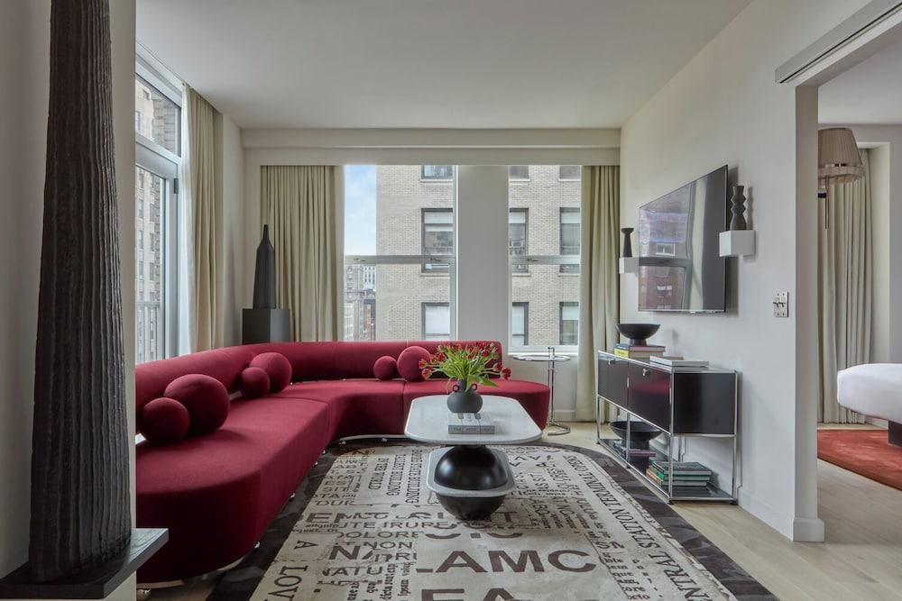 Hotel Park Ave NYC Room Type - Premier Suite, 1 Bedroom