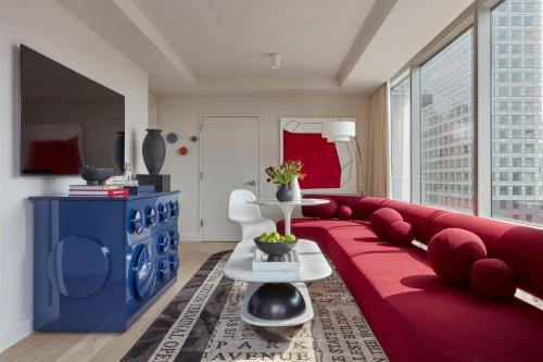 Hotel Park Ave NYC Room Type - Suite with Balcony