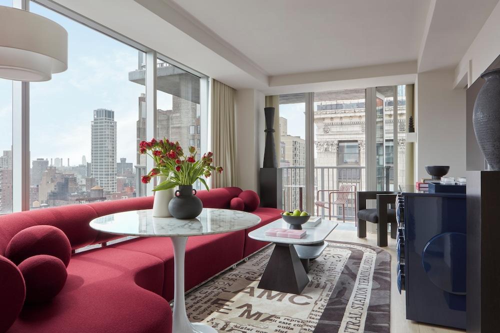 Hotel Park Ave NYC Room Type - Executive Suite, 1 King Bed, Balcony (Studio Balcony Suite) Hotel Park Ave NYC Room Type - Executive Suite, 1 King Bed, Balcony (Studio Balcony Suite)
