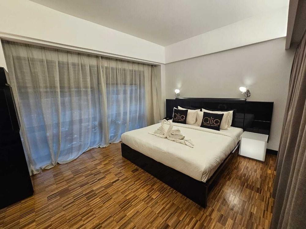 Alia Premier KLCC Room Type - Family Room
