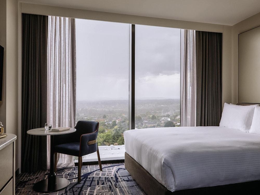 Mercure Melbourne Doncaster Room Type - Standard Room with 1 Queen Bed