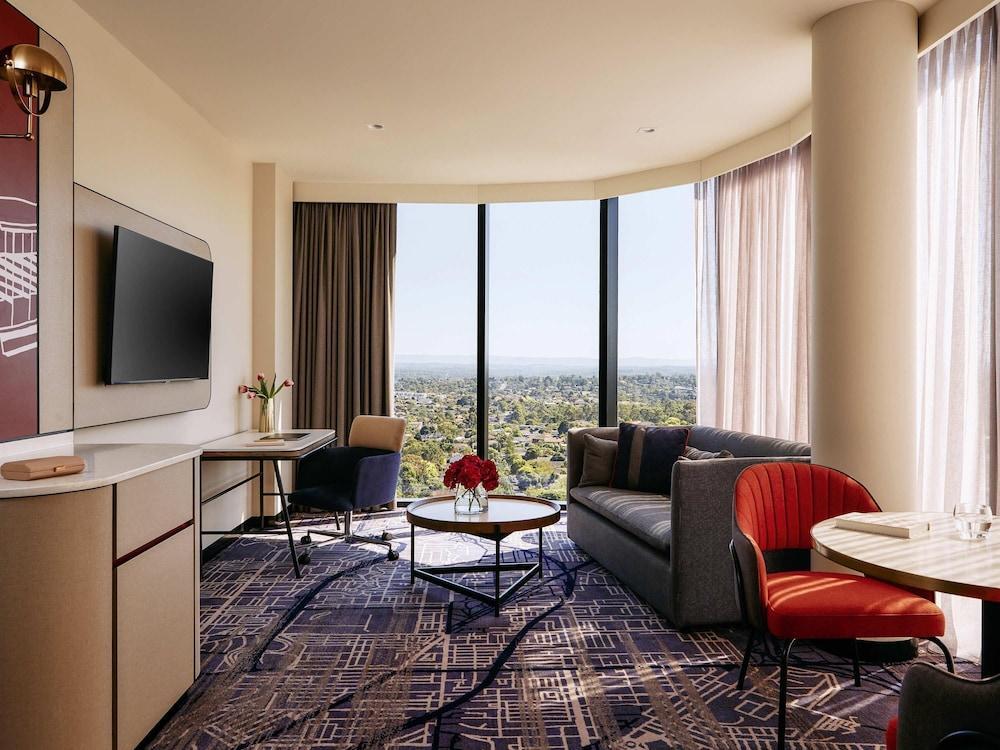 Mercure Melbourne Doncaster - Tap to explore photos