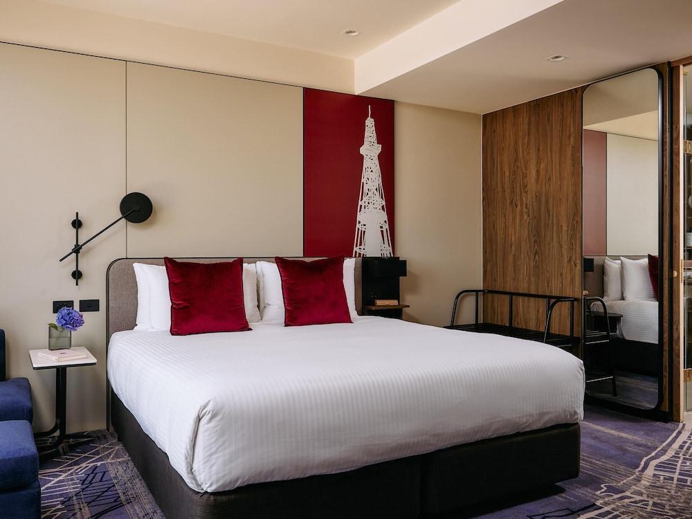 Mercure Melbourne Doncaster Room Type - Standard Room with 1 King Bed