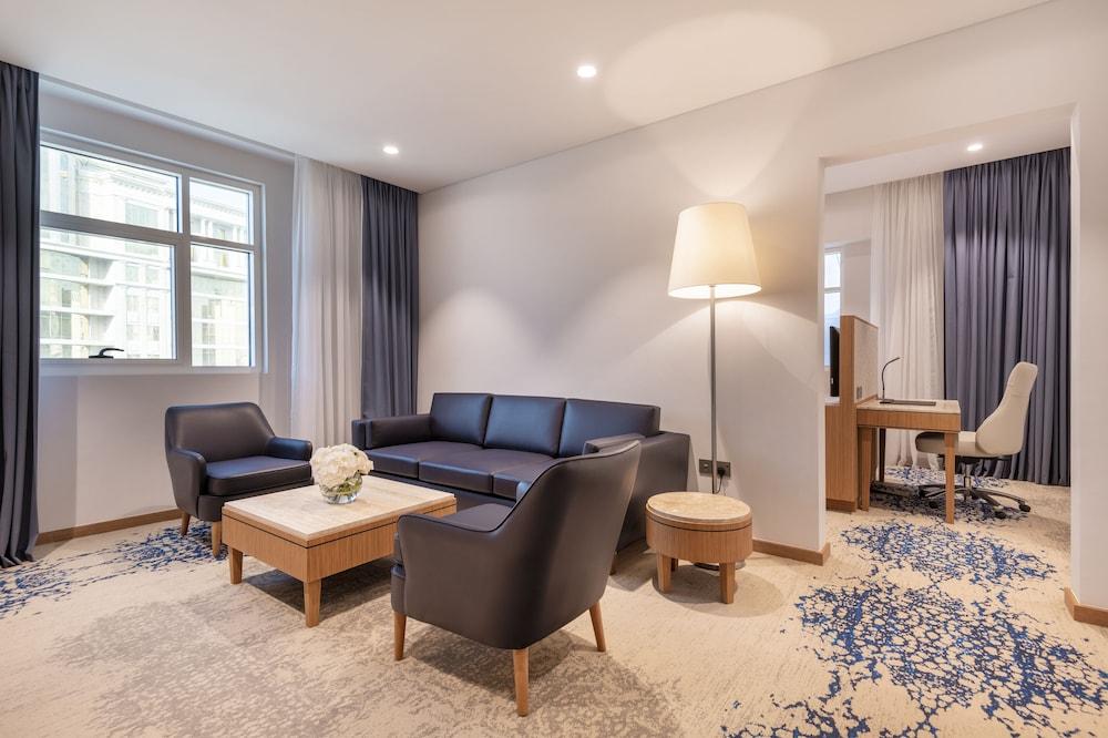 Jouri A Murwab Hotel Room Type - Junior Suite