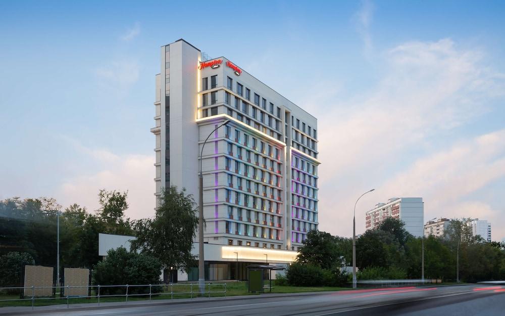 Hampton by Hilton Moscow Rogozhsky Val - Tap to explore photos