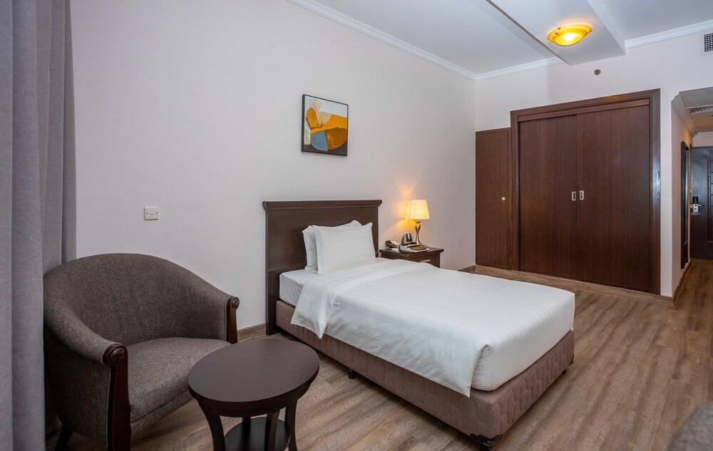 Ezdan Residence Room Type - Deluxe Room