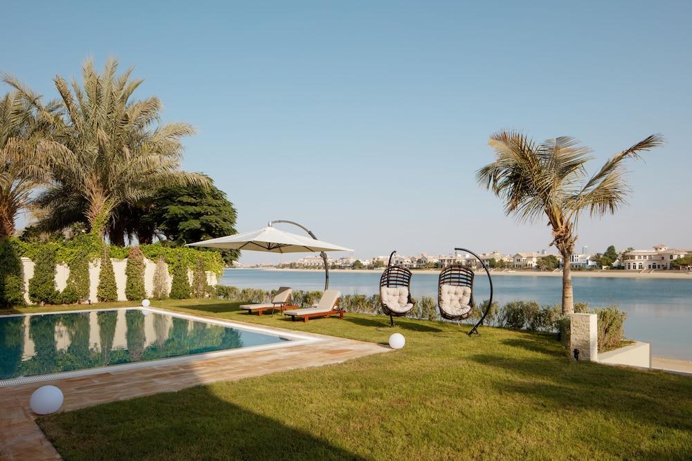 Fantastay Signature Villa