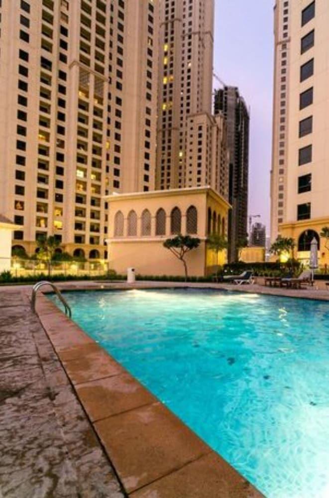 Nasma Luxury Stays- Murjan 6, Jumeirah Beach Residence - Tap to explore photos