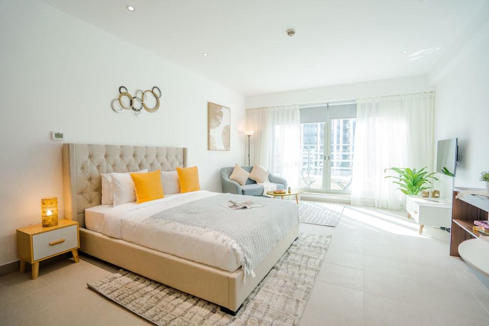 Nasma Luxury Stays- BLVD Central Podium Room Type - Comfort Studio