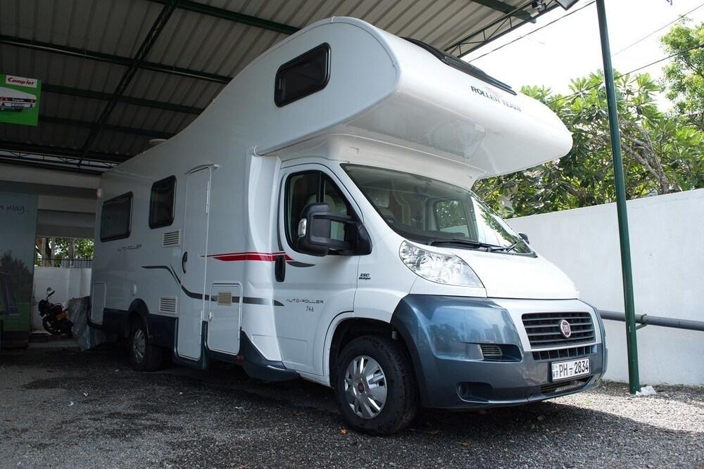 Go Outdoors Motor Home - Caravan Park - Tap to explore photos