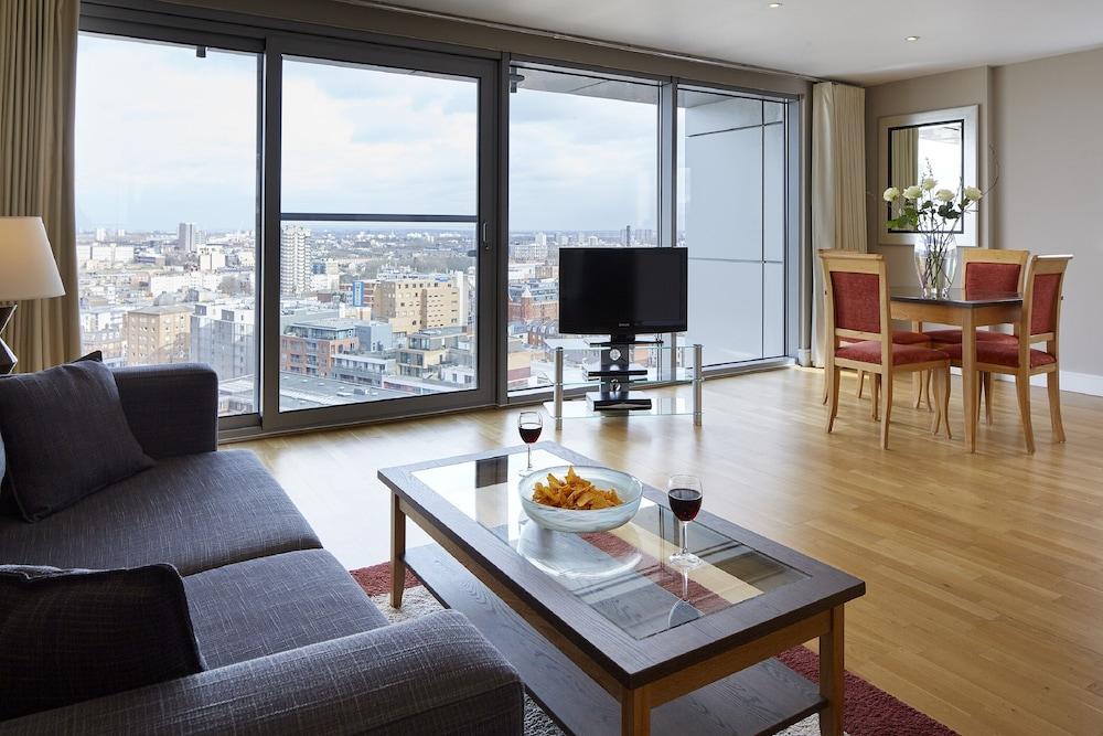 Marlin Aldgate Tower Bridge Room Type - Penthouse, 2 Bedrooms Marlin Aldgate Tower Bridge Room Type - Penthouse, 2 Bedrooms