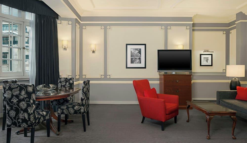 The Dilly Room Type - Suite
