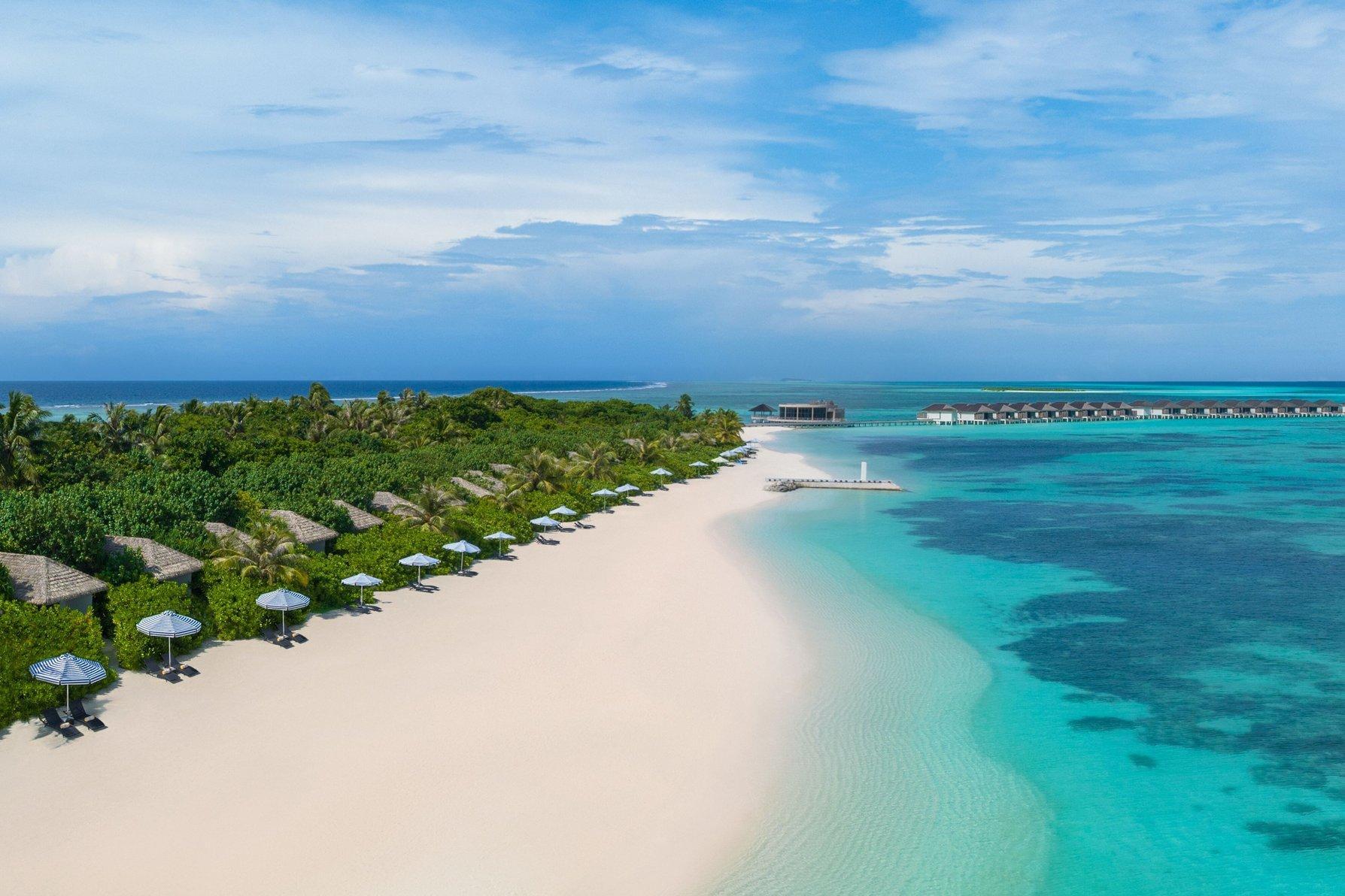 Le Meridien Maldives Resort & Spa Room Type - Beach Villa, 1 Bedroom Villa, 1 King, Beach front access