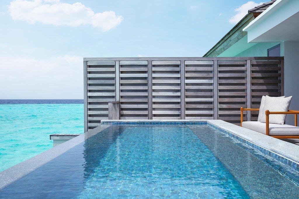 Le Meridien Maldives Resort & Spa - Tap to explore photos