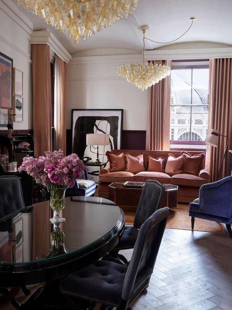 NoMad London Room Type - Magistrate Suite NoMad London Room Type - Magistrate Suite